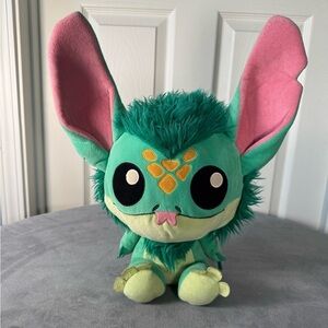 Funko POP Monsters Wetmore Forest Monsters 10" Plush Smoots Green I2